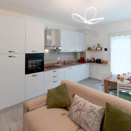 Assisi Valley - Modern With Covered Parking *