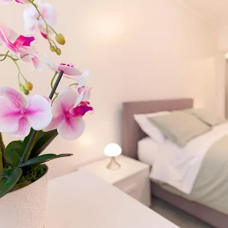 Assisi Valley - Modern With Covered Parking * Bastia Umbra