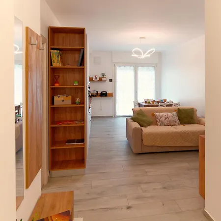 Assisi Valley - Modern With Covered Parking